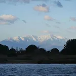 Juste Au Bout Du Chemin, L'etang Casa de Férias *