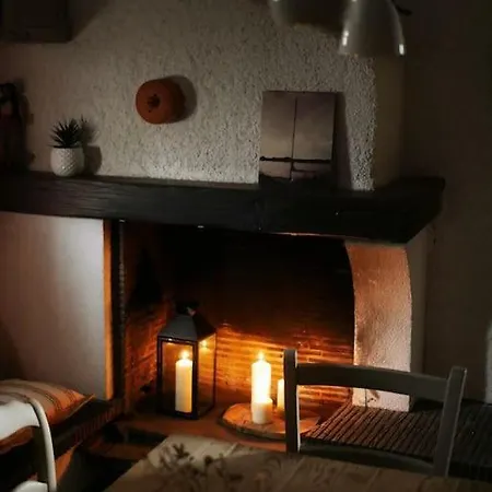 Juste Au Bout Du Chemin, L'etang Holiday home *