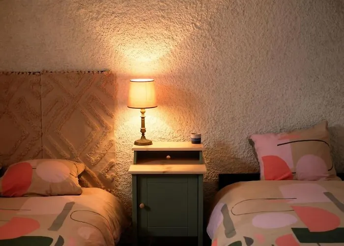 Tatil Evi Juste Au Bout Du Chemin, L'etang