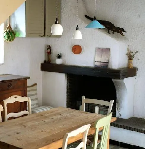 Juste Au Bout Du Chemin, L'etang *